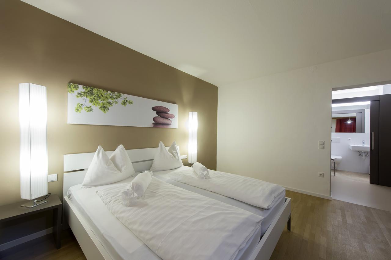 Pension Lichtenburg Nalles Exterior foto